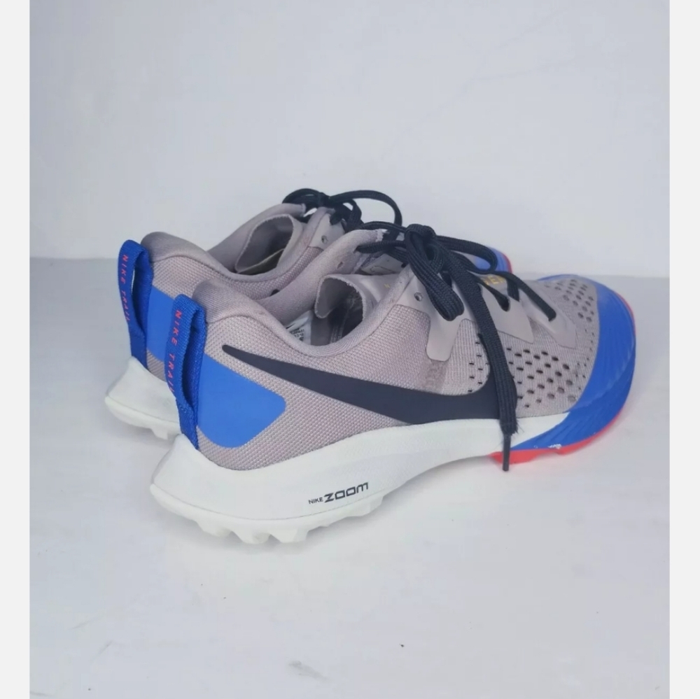 Nike Air Zoom Women's Sz 6.5 Terra Kiger 5 Trail Running Shoes Gray Blue - Picture 4 of 12